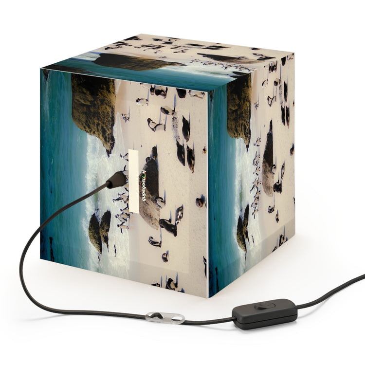 Penguin Love Lamp